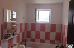 De vanzare apartament cu 1 camera, 35 mp, balcon, zona strazii Eroilor!