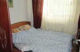 De vanzare apartament 4 camere, 78 mp, boxa subsol, zona Nora