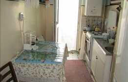 De vanzare apartament 4 camere, 78 mp, boxa subsol, zona Nora