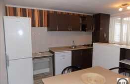 Apartament pe 2 nivele in imobil tip casa, 82 mp utili, zona 21 Decembrie