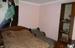 1 camera, 35 mp utili, parcare, boxa la subsol, zona strazii Horea!