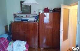 Vanzare apartament 4 camere, 78 mp, boxa, complet mobilat, zona Aleea Negoiu