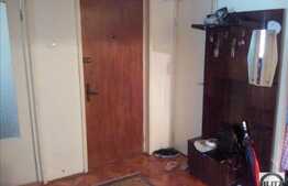 Vanzare apartament 4 camere, 78 mp, boxa, complet mobilat, zona Aleea Negoiu