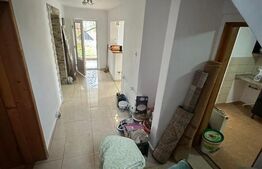 Casa individuala cu  curte individuala, garaj si gradina zona Baciu 