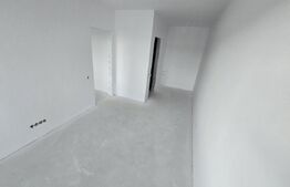 Apartament de 2 camere, semifinisat, 52 mp, garaj, zona Calea Baciului
