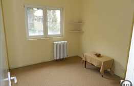 Vanzare apartament 4 camere, 78 mp, boxa subsol, zona Kaufland