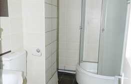 Vanzare apartament 4 camere, 78 mp, boxa subsol, zona Kaufland