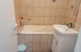 De vanzare garsoniera, 23mp + balcon 3mp, etaj 3/4  Sacele 