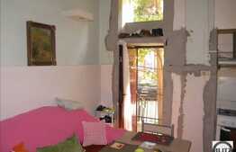 Vanzare apartament cu 1 camera, 46 mp, cu  terasa  si  loc de parcare