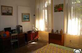 Vanzare apartament cu 1 camera, 46 mp, cu  terasa  si  loc de parcare