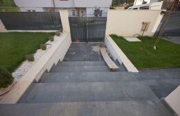 Vilă Smart Home. Cu panouri solare, 4 dormitoare, birou și saună.