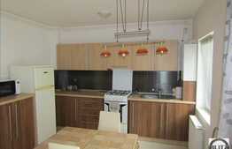 De vanzare apartament 2 camere, 62 mp, balcon, zona strazii Florilor!