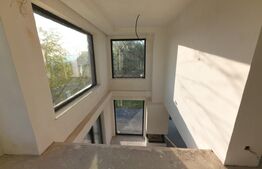 Vila Smart Home, tamplarie casa pasiva, jaluzele ascunse, semineu, sauna.