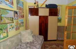 Vanzare apartament 2 camere, 44,5 mp, terasa 13 mp, zona centrala