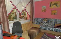 Vanzare apartament 2 camere, 44,5 mp, terasa 13 mp, zona centrala