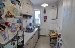 Apartament 2 camere, semidecomandat, garaj, zona Poligon !