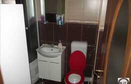 De vanzare 2 camere, 40 mp, zona Florilor! Boxa la subsol si parcare!