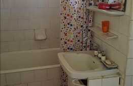 De vanzare apartament 2 camere, 48 mp, etaj intermediar, zona Hermes