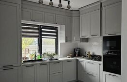 Casă individuală 140 mp, teren 700 mp, panouri solare, în Dezmir