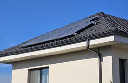 Casă individuală 140 mp, teren 700 mp, panouri solare, în Dezmir