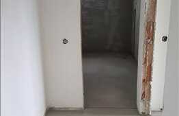 3 camere, 88 mp, semifinisat, terasa, zona Iulius Mall