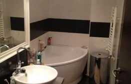 Vanzare apartament 2 camere, 50 mp, decomandat, boxa subsol, zona Profi