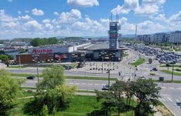 Apartament tip studio, Coresi, 50mp + 30 mp terasa