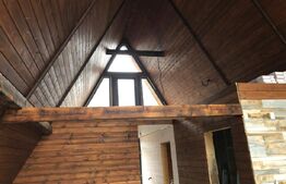 Casa de vacanta tip A- frame -Tohanita, zona superba se vinde la cheie