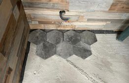 Casa de vacanta tip A- frame -Tohanita, zona superba se vinde la cheie