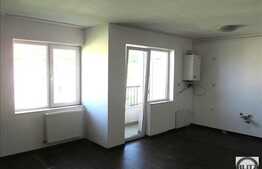 Vanzare 3 camere, 64 mp utili, balcon, zona strazii Florilor!