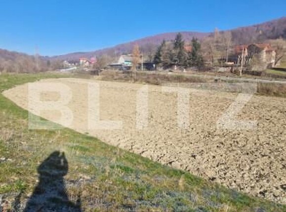 Teren de vânzare Est - 161433TV | BLITZ Brașov | Poza1