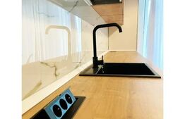 Apartament cu 2 camere, 56 mp, lux, parcare,  zona Iulius Mall