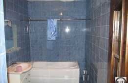 De inchiriat 2 camere, 56 mp, terasa 16 mp, parcare, zona strazii Porii!