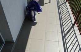 Vanzare 2 camere, 50,4 mp, 3 terase de 28 mp, parcare, zona strazii Eroilor!