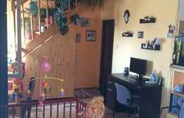 Apartament 2 camere, 54 mp, scara interioara, zona strazii Aleea Baisoara