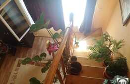 Apartament 2 camere, 54 mp, scara interioara, zona strazii Aleea Baisoara