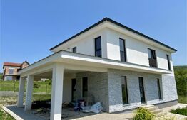 Casa individuala 120 mp utili, 5 camere, 560 mp teren,  Chinteni