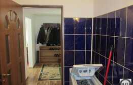 De vanzare mansarda 1 camera, 37 mp, balcon, zona strazii Florilor!