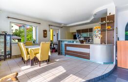 Casa 450 mp utili, 1000 mp teren, Grigorescu, gradinita, clinica, pensiune!