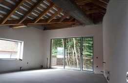 Vanzare apartament 3 camere, 83 mp, terasa, parcare, zona strazii Campului