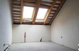 Vanzare apartament 3 camere, 83 mp, terasa, parcare, zona strazii Campului