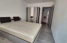 Apartament cu 3 camere, 60mp, parcare, zona Vivo