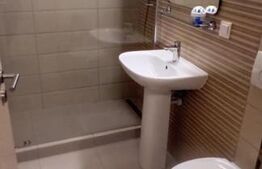 Garsoniera-34 mp , zona Tractoru