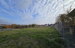 Casă individuală în Câmpenești,  120 mp semifinisată, teren aferent de 592 mp 