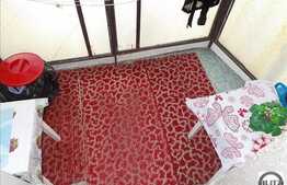 Vanzare apartament 4 camere, 70 mp, decomandat, zona strazii Mehedinti