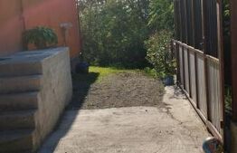 Casa 3 camere si gradina in vatra satului TARLUNGENI 