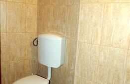 Garsoniera 40 mp, decomandata, totul nou, parcare, zona centrala