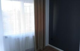 Apartament 3 camere, etaj intermediar, zona Teilor