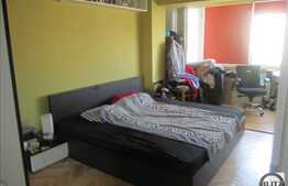 De vanzare apartament 4 camere, 110 mp, boxa subsol, zona Calea Manastur