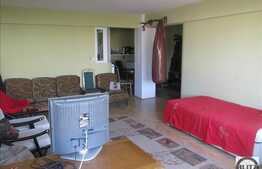 De vanzare apartament 4 camere, 110 mp, boxa subsol, zona Calea Manastur